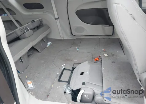 2017 Chrysler Pacifica Touring from USA, damaged, VIN 2C4RC1DG1HR553527